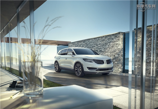 2015款 2.0T 兩驅尊享版