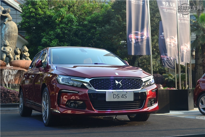 2016款 1.8T 自動(dòng)尊享版THP200