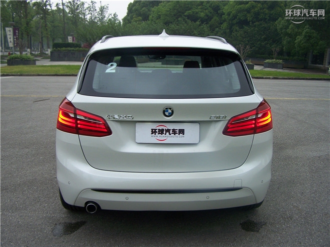 220i 豪華設計套裝