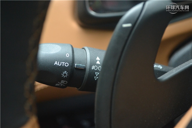 2016款 1.8T 尊享版THP200