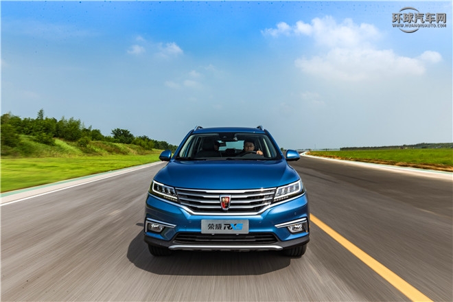 2016款 2.0T 四驅(qū)互聯(lián)網(wǎng)智尊版