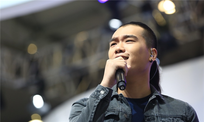 引爆成都車展的明星們