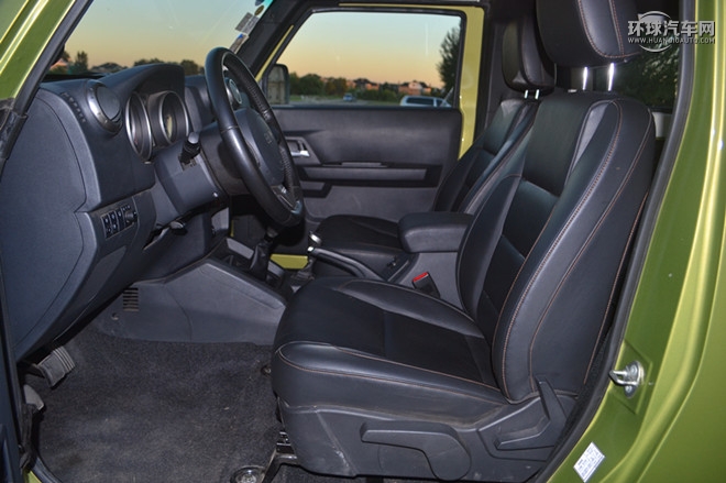 2014款 2.4L 手動征途版