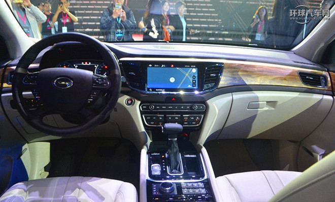 2017款 320T 兩驅(qū)豪華智聯(lián)版