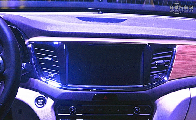 2017款 320T 兩驅(qū)豪華智聯(lián)版