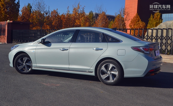 2016款 2.0L hybrid HS領(lǐng)先型