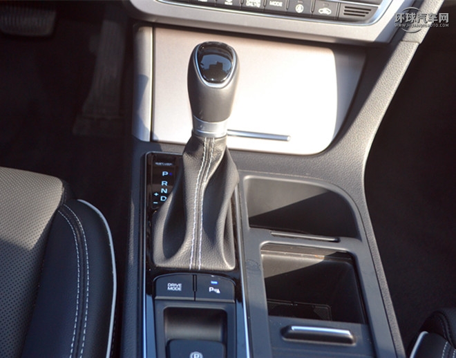 2016款 2.0L hybrid HS領先型