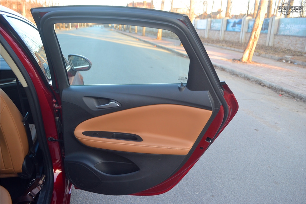 2017款 20T雙離合旗艦型