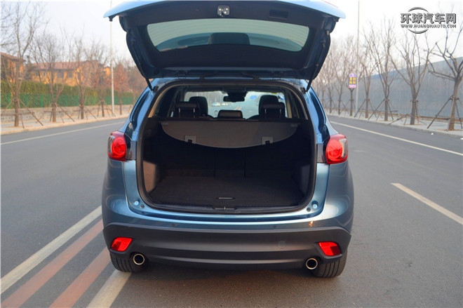 2015款 2.5L 自動(dòng)四驅(qū)旗艦型