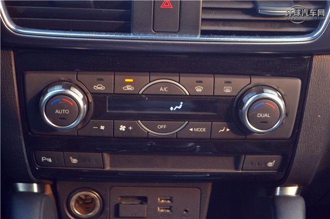 2015款 2.5L 自動四驅旗艦型