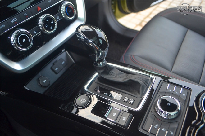 2016款 1.5T CVT豪華型