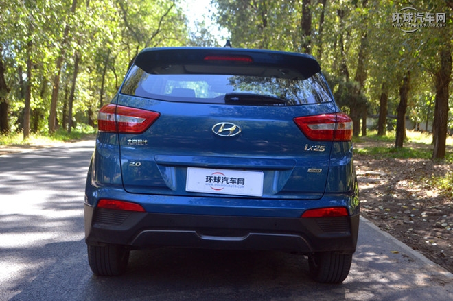 2015款 2.0L 自動四驅尊貴型DLX