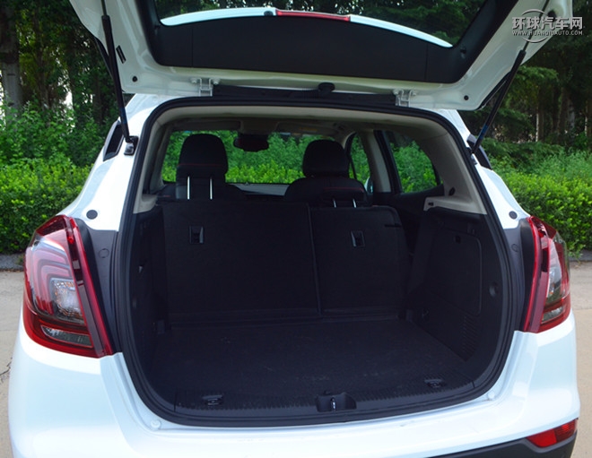 2016款 18T 自動兩驅(qū)都市精英型