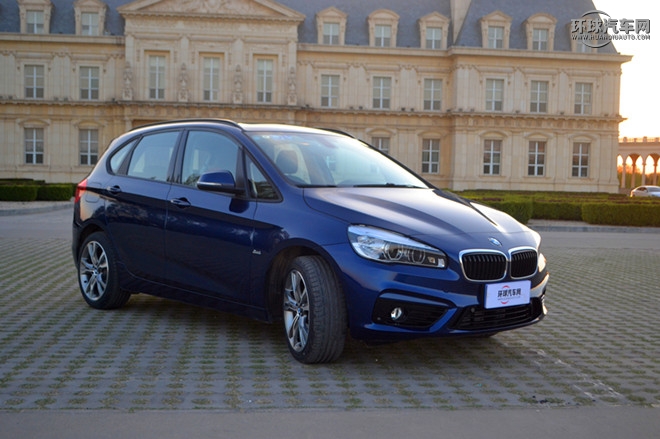 2016款 218i 運(yùn)動(dòng)設(shè)計(jì)套裝