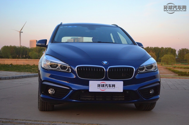 2016款 218i 運(yùn)動(dòng)設(shè)計(jì)套裝