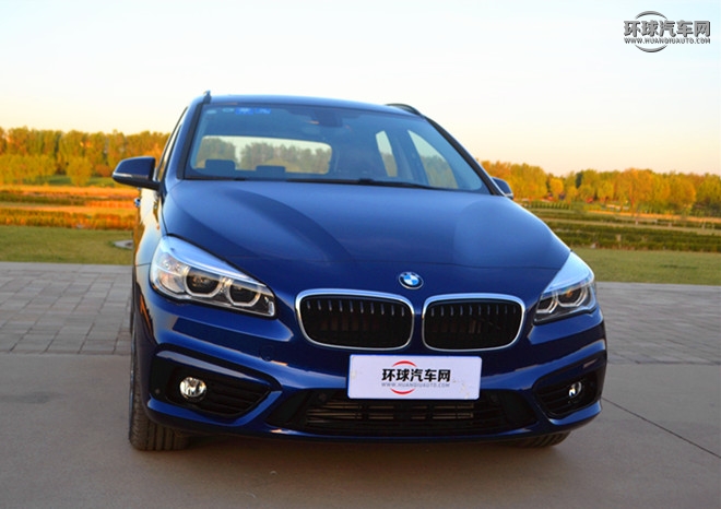2016款 218i 運(yùn)動設(shè)計套裝