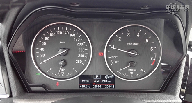 2016款 218i 運(yùn)動(dòng)設(shè)計(jì)套裝