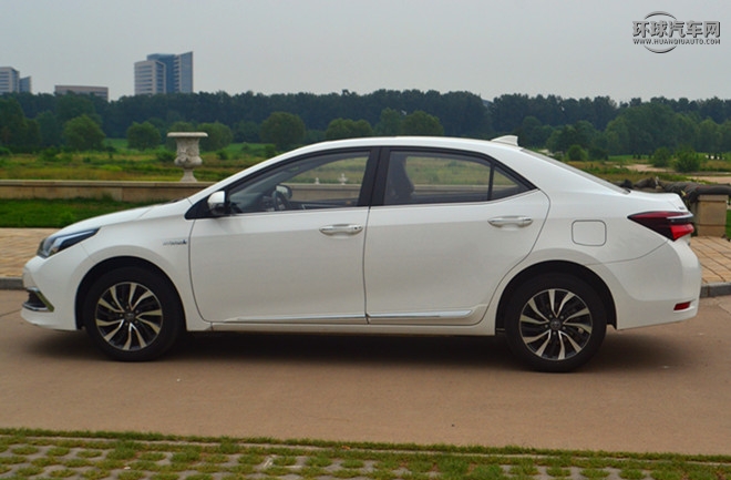 2016款 雙擎 1.8L CVT豪華版