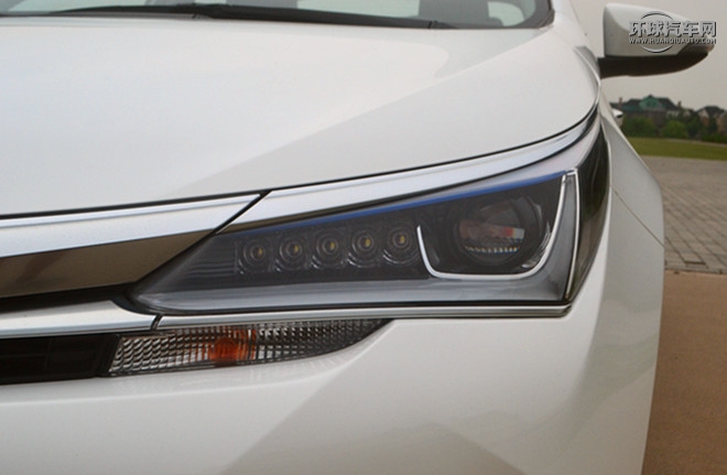 2016款 雙擎 1.8L CVT豪華版