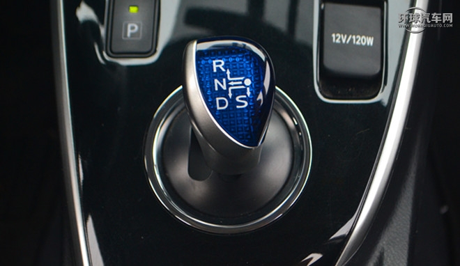 2016款 雙擎 1.8L CVT豪華版