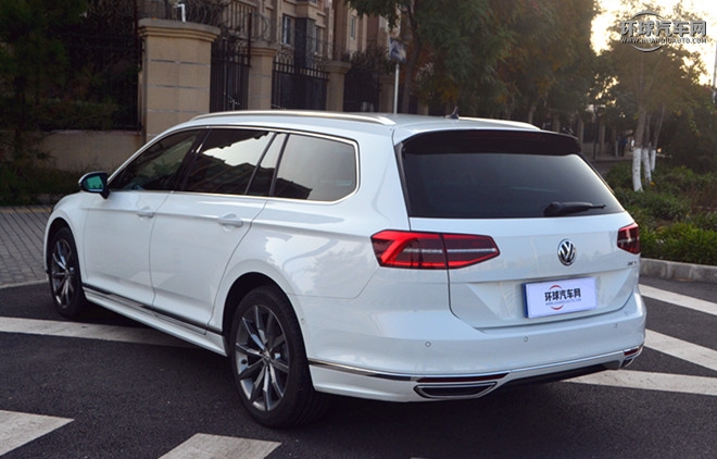 2016款 380TSI 兩驅逸行版