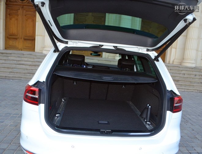 2016款 380TSI 兩驅逸行版