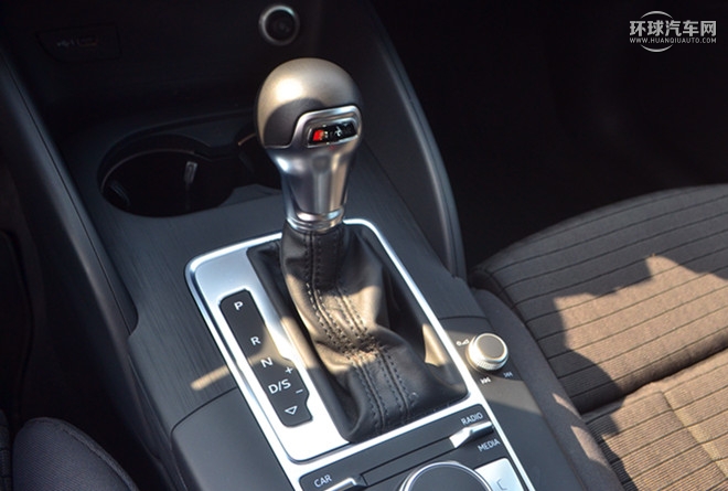 2016款 Sportback 40 TFSI 豪華型