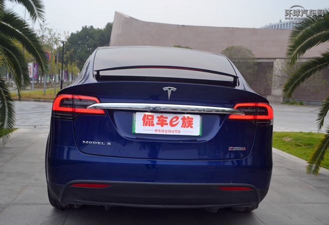 2016款 MODEL X P90D Signature Red