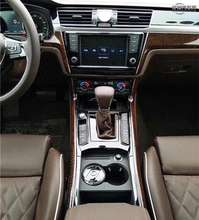 輝昂 2016款 380TSI 兩驅至尊版