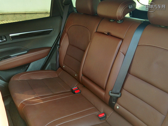 2017款 2.5L 四驅(qū)至尊版