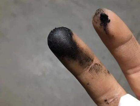 利真汽車延?？梢酝丝顔?？汽車漏油怎么判斷你了解嗎？