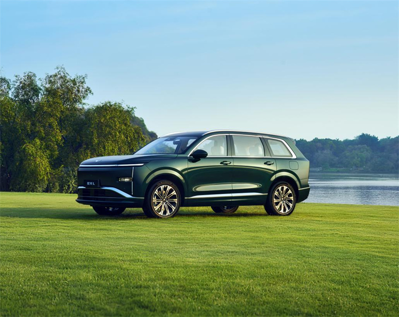 「長續航大六座SUV」星光L正式亮相！外觀